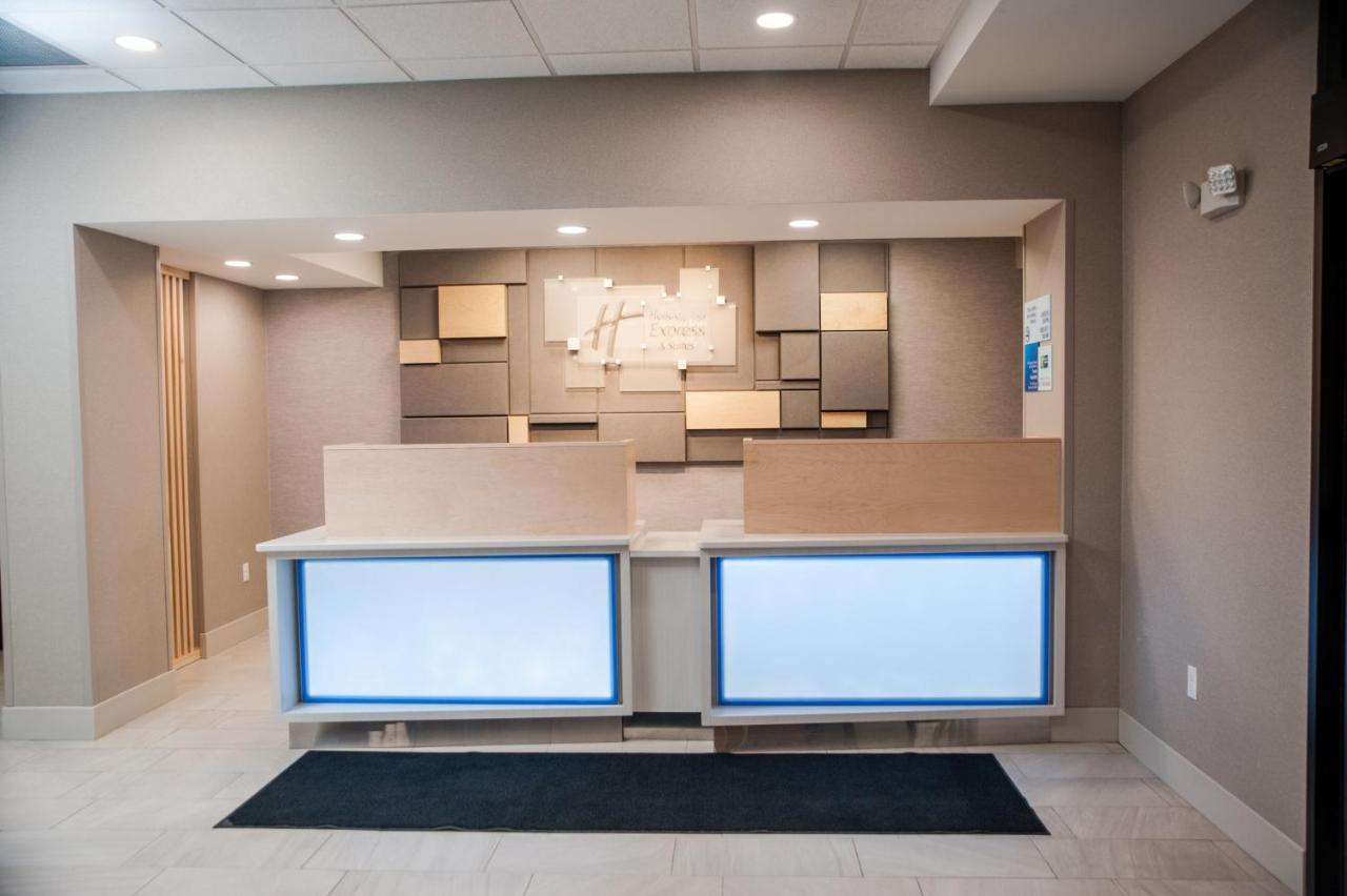 Holiday Inn Express Hotel & Suites Norfolk By Ihg Esterno foto