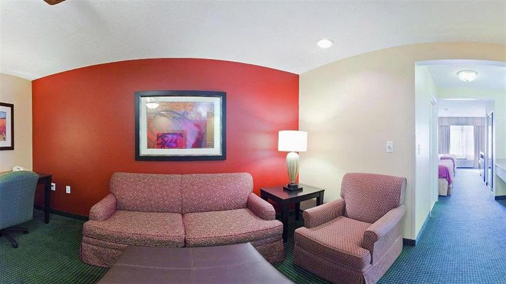 Holiday Inn Express Hotel & Suites Norfolk By Ihg Esterno foto